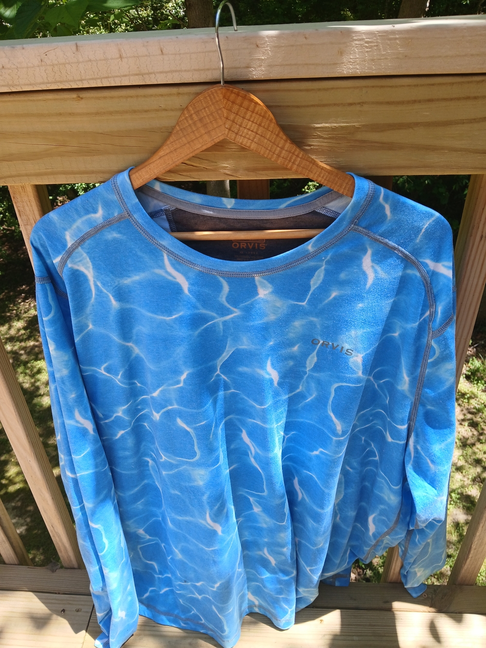 Orvis Men's Long Sleeve Water Ripple Print Shirt - Blue